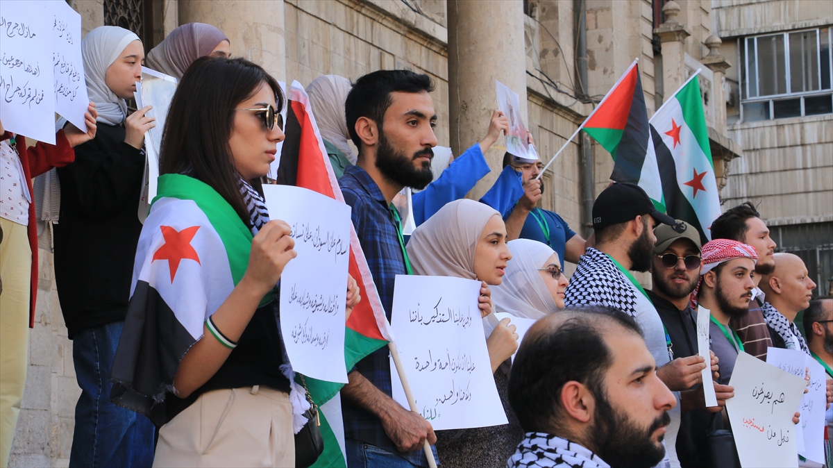 Şam'da Gazze ve Sudan ile dayanışma gösterisi düzenlendi
