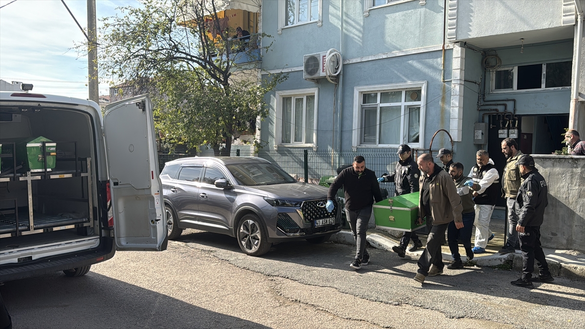 Kocaeli'de tartıştığı eşini bıçakla öldüren kişi tutuklandı