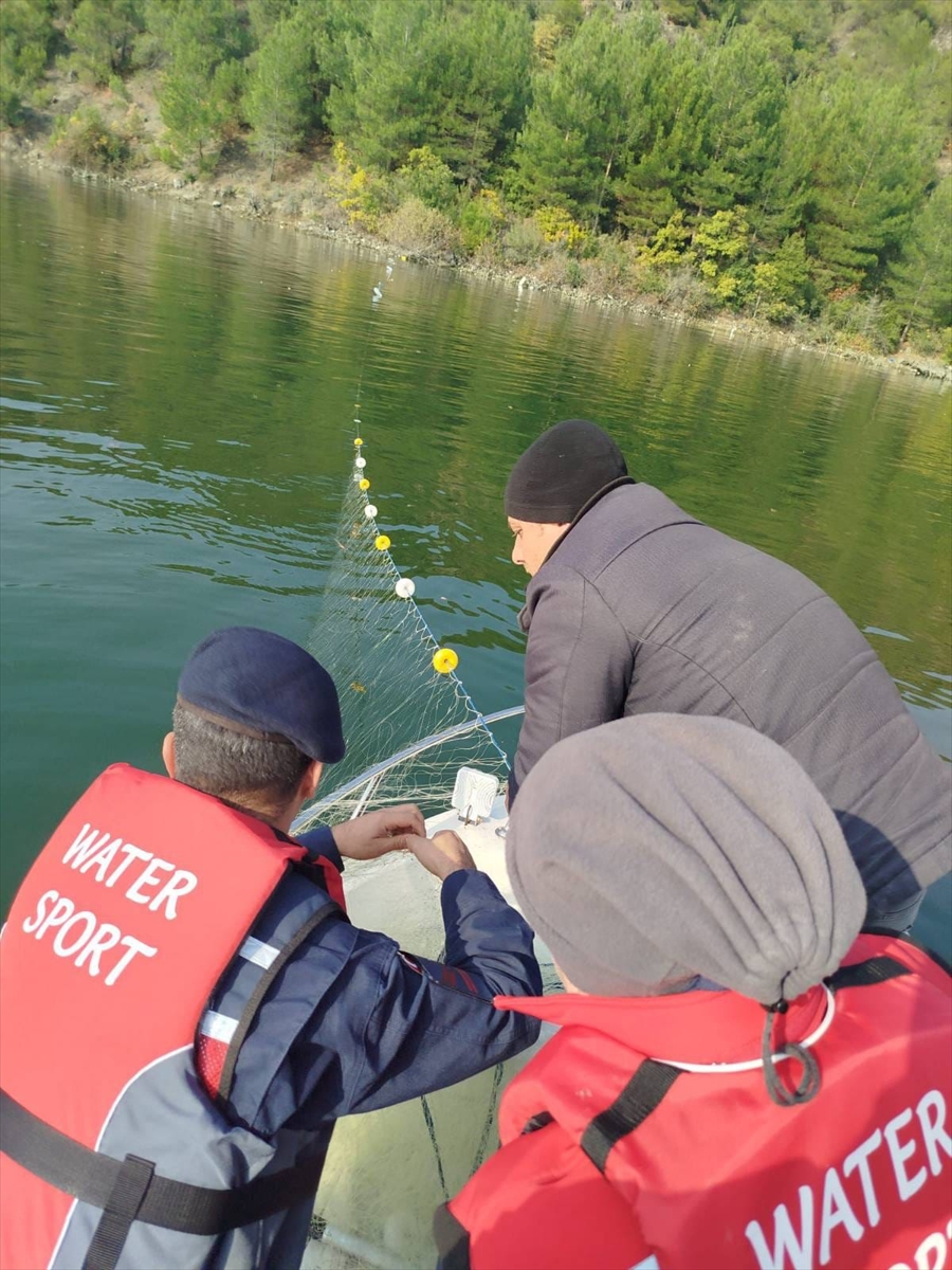 Tokat'ta kaçak avlanan 2 kişiye 64 bin lira para cezası kesildi