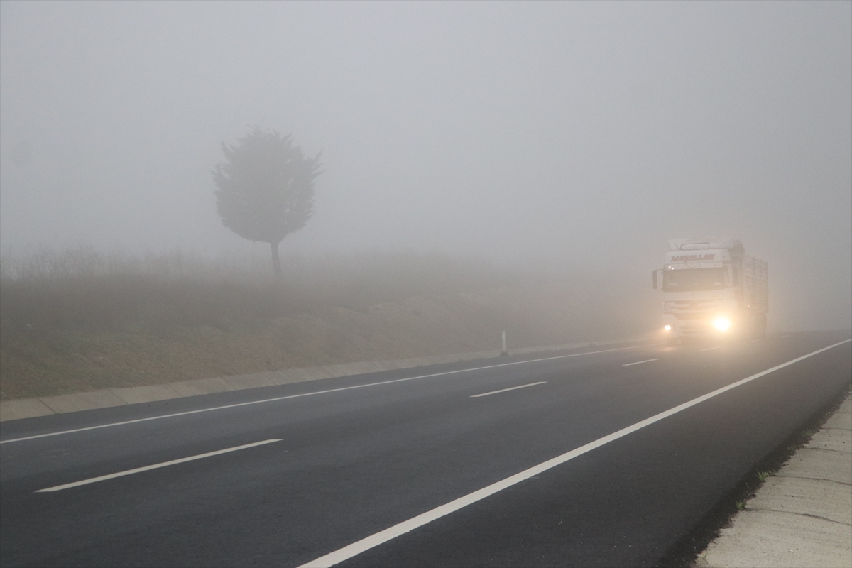 Tekirdağ'da sis etkili oldu