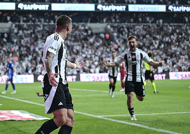 KARA KARTAL ANTALYA’DA YARA SARDI 3-1