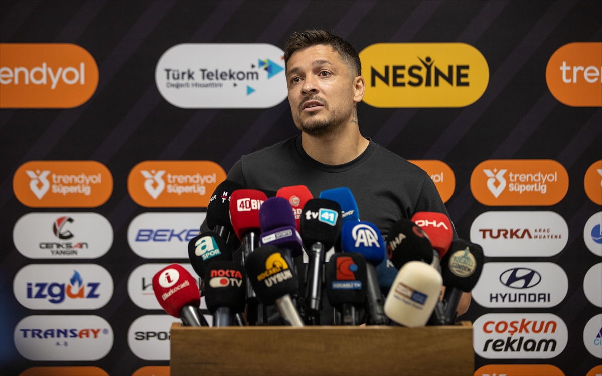 Kocaelisporlu futbolcular, Galatasaray galibiyetini değerlendirdi