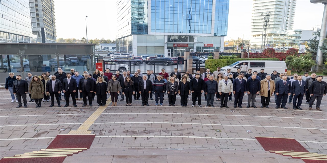 CHP Genel Merkezi’nde Atatürk, Ebediyete İntikalinin 87’nci Yılında Saygıyla Anıldı