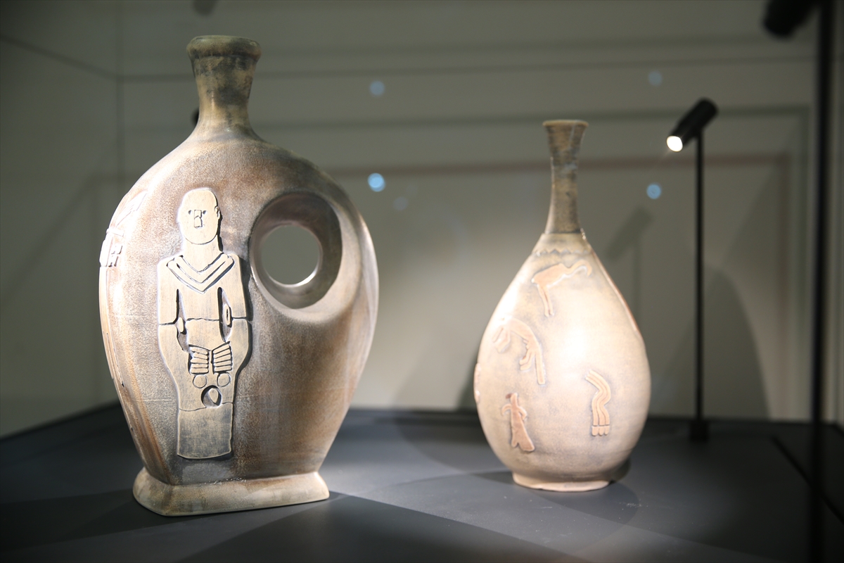 Ölen kızının hayalini gerçekleştirmek için Neolitik Çağ eserlerinin replikasını yaptı