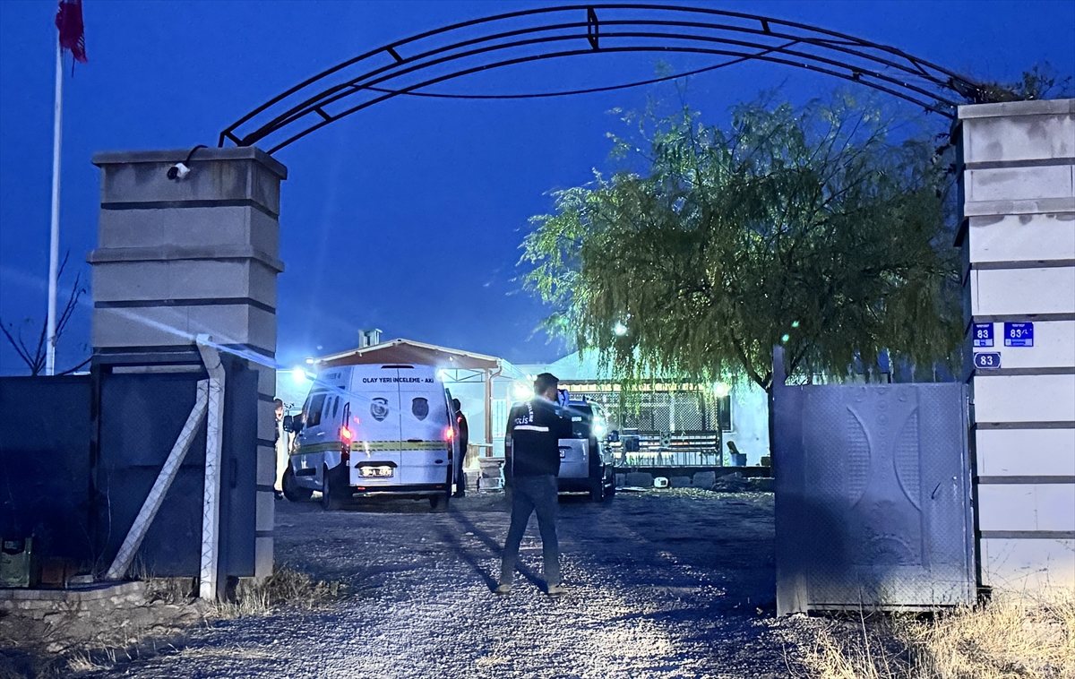 Kayseri'de akrabalar arasında çıkan bıçaklı kavgada 4 kişi yaralandı