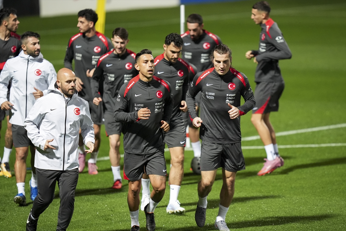 A Milli Futbol Takımı'nda Bulgaristan ve İspanya maçı hazırlıkları başladı