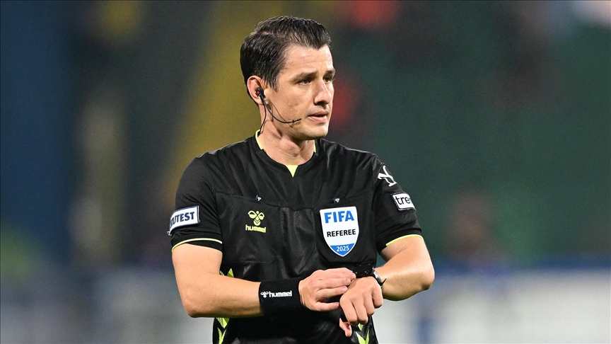 Hakem Halil Umut Meler, 2025 Mısır Süper Kupa Finali'ni yönetti