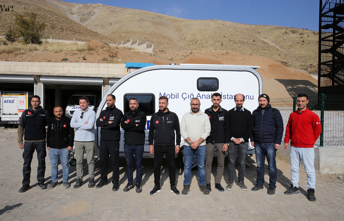 Bitlis'te çığa karşı erken uyarı sistemi kuruldu