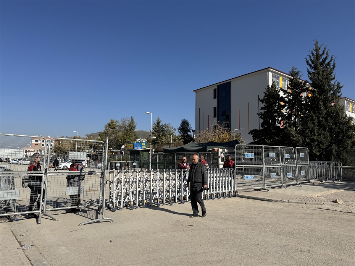 Malatya'da organize suç örgütüne yönelik davanın sanıklarının yargılanmasına devam edildi