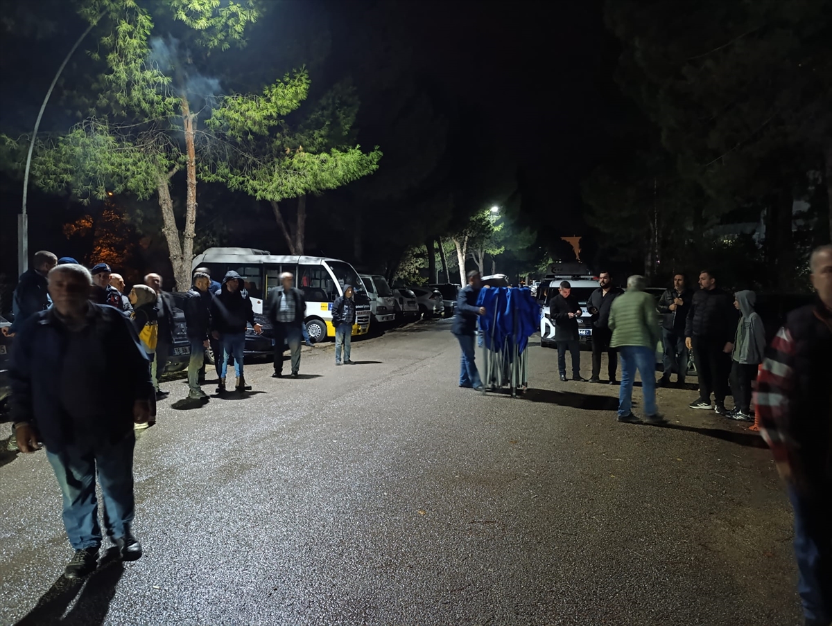 Hava Pilot Binbaşı Serdar Uslu'nun şehadet haberi Bursa'daki anne ve babasına verildi