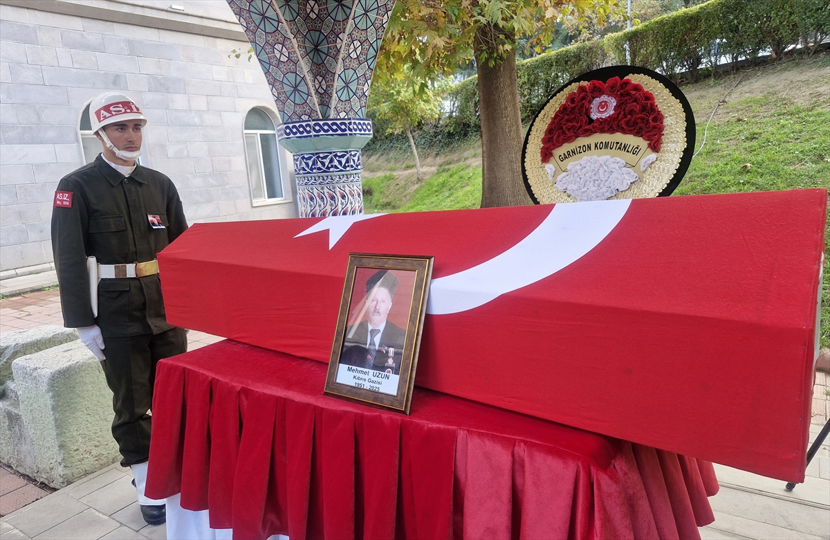 Tokat'ta vefat eden Kıbrıs gazisi son yolculuğuna uğurlandı