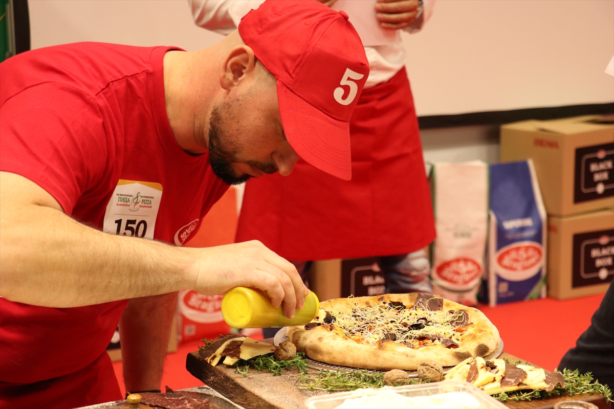 Bulgaristan’da pizza ustaları 8. Uluslararası Pizza Şampiyonasında yarıştı