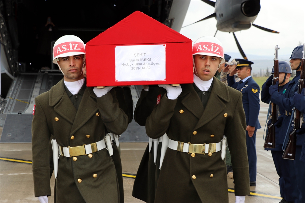 Şehitler tek tek getiriliyor  Kaplan ve İbbiği'nin cenazeleri Amasya'ya getirildi