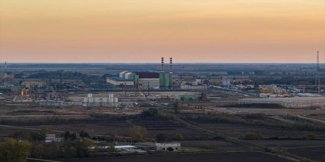 Macaristan, Paks-2 Nükleer Santrali için ilk beton dökümüne izin verdi