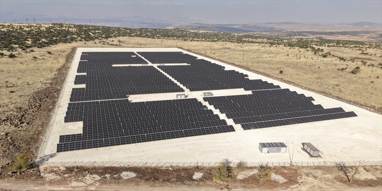 Kahramanmaraş'ta güneş enerjisi santraliyle belediye tesislerinin enerji ihtiyacı karşılanıyor