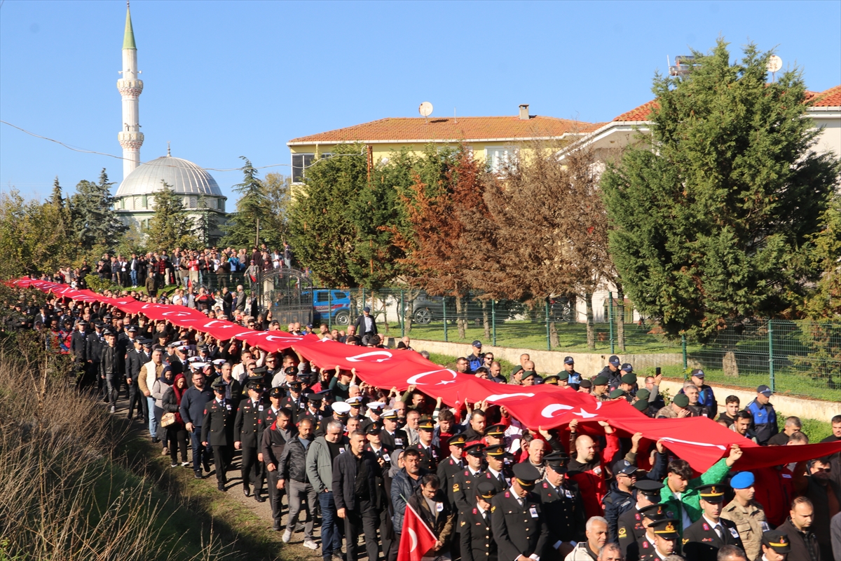Türkiye şehitlerini uğurluyor
