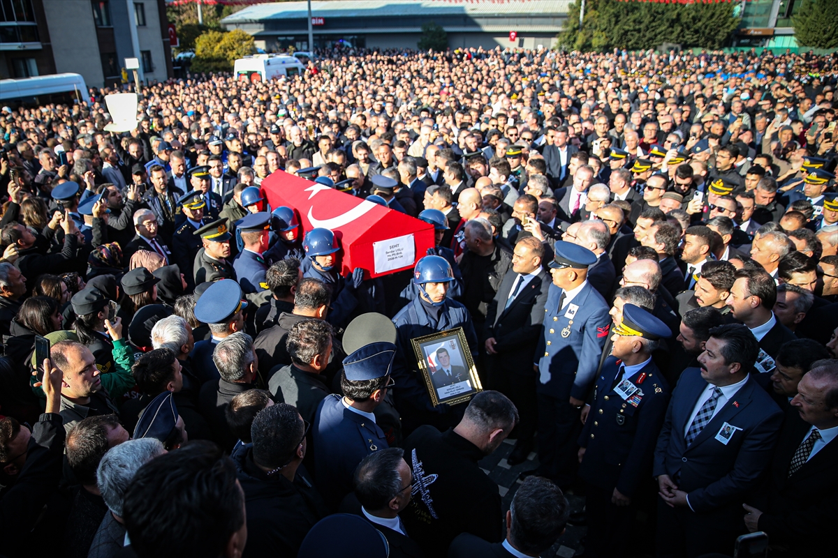 Türkiye şehitlerini uğurluyor