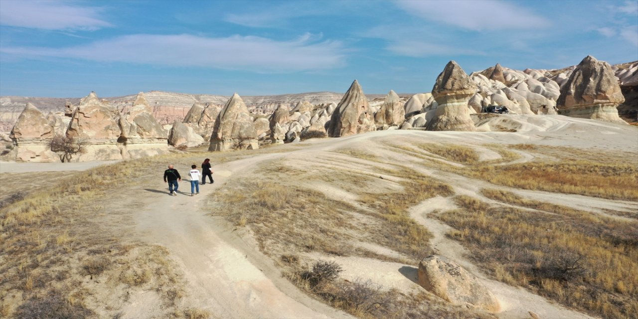 Kapadokya Ara Tatilde Doldu Taştı: Öğrenciler ve Aileler Yoğun İlgi Gösterdi