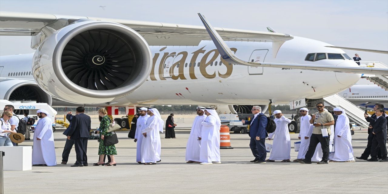 Dubai Airshow 2025, 115 ülkeden 1500’den fazla katılımcıyla başladı