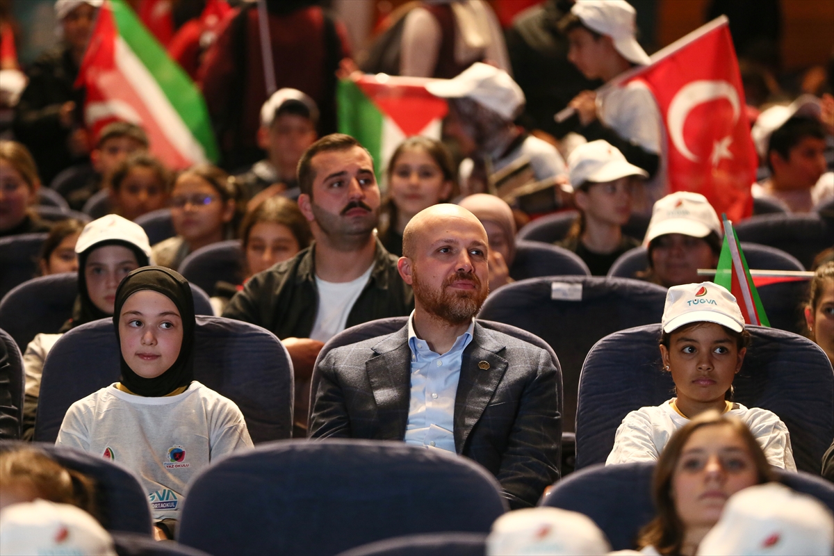 Bursa'da "TÜGVA Kitap Kurdu Yarışması"nın lansmanı yapıldı