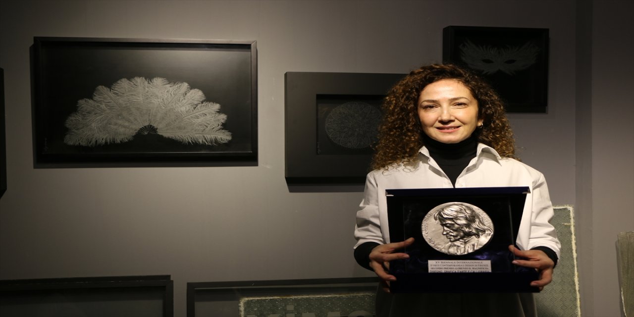 Cam yüzeyini tuval gibi işleyen Sevgi Taner Avcı, kazıma tekniğiyle uluslararası ödüllere uzandı