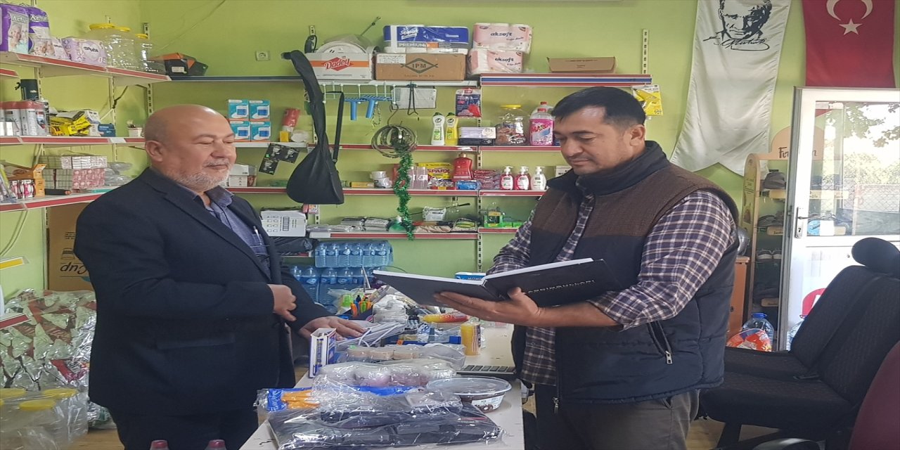 Gaziantep’te hayırseverler, depremzedelerin veresiye borçlarını 100 bin liraya ödeyerek sildi