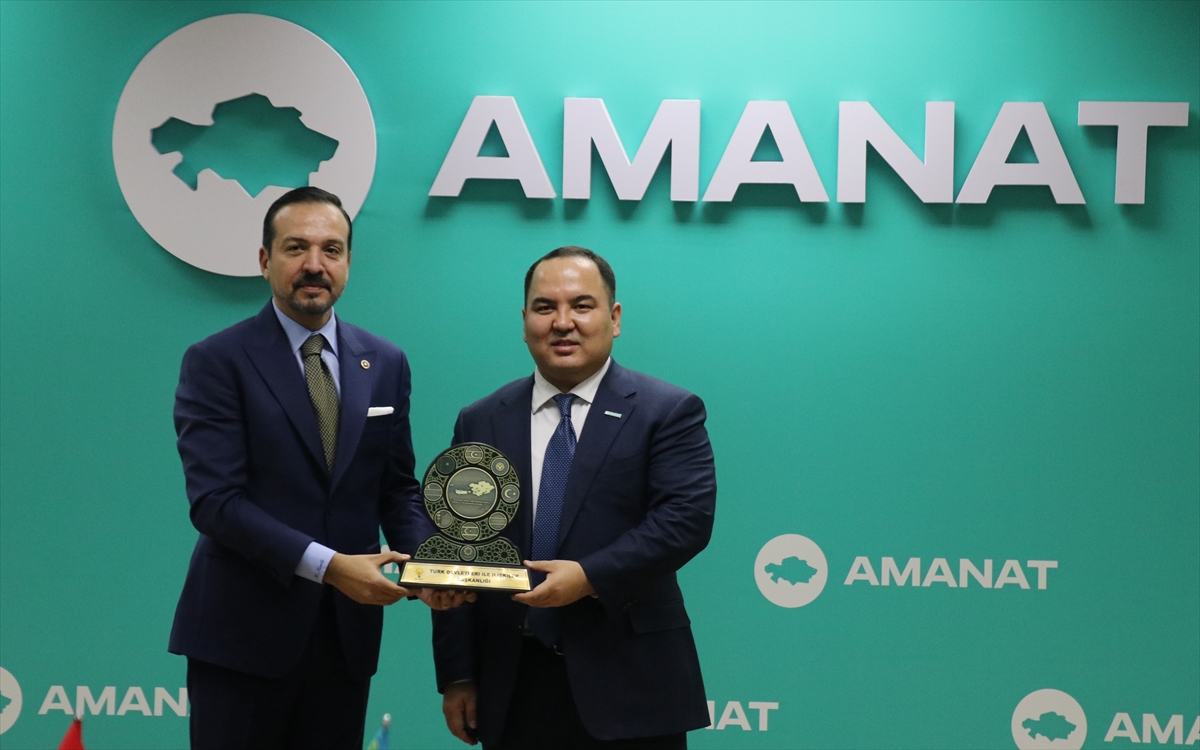 AK Parti Genel Başkan Yardımcısı Zorlu, Kazakistan'da temaslarda bulundu