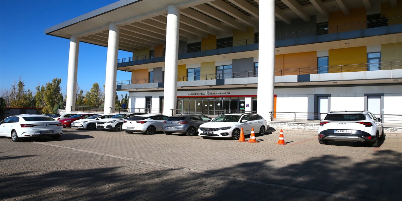 Dicle Üniversitesi arabuluculuk komisyonu 3 ayda 1800 iş uyuşmazlığını çözüme kavuşturdu