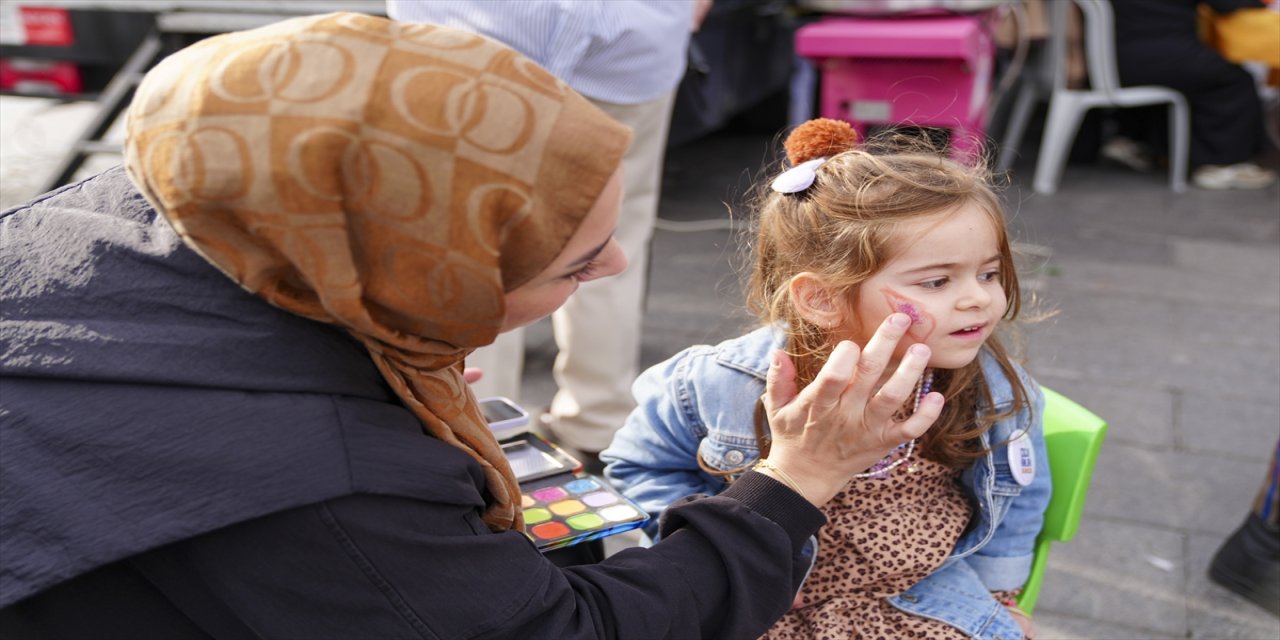 AK Parti İstanbul İl Kadın Kolları Başkanı Demirer’den Dünya Çocuk Hakları Günü'nde dijital güvenlik vurgusu