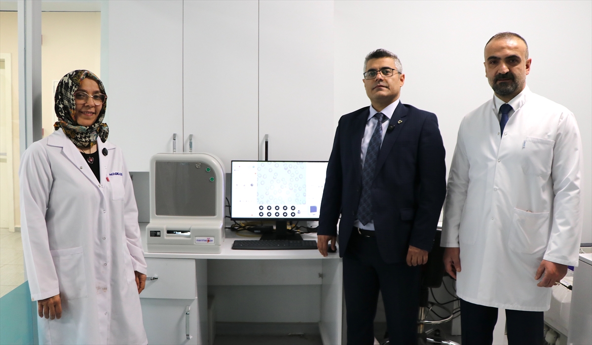 Kan hücrelerini yapay zekayla tanıyan cihaz hekimlere kolay erişim sağlıyor