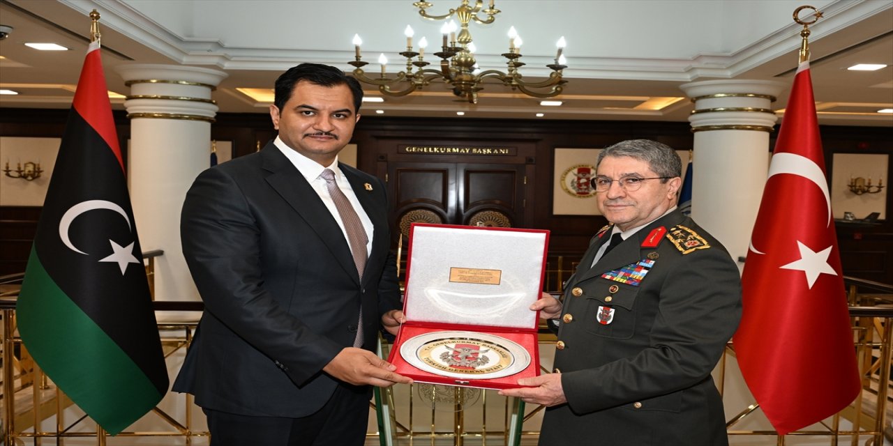 Genelkurmay Başkanı Bayraktaroğlu, Libya Ulusal Ordusu Komutan Yardımcısı Hafter ile Görüştü