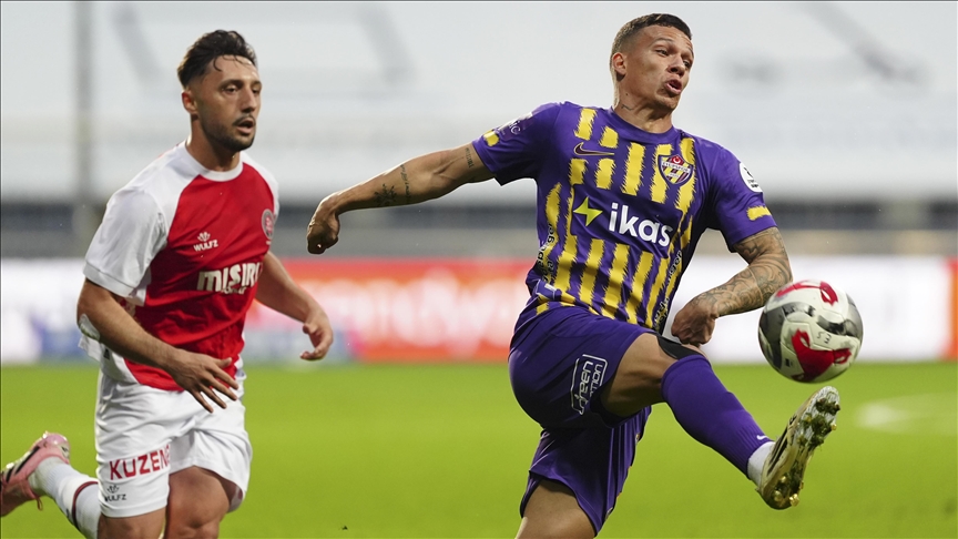 Eyüpspor ile Fatih Karagümrük berabere kaldı