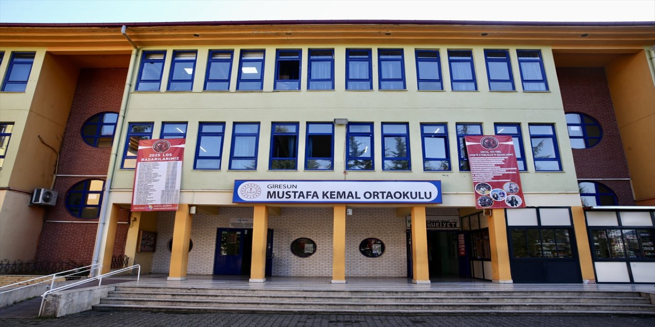 NBA'de başarıya ulaşan milli basketbolcu Alperen Şengün, Giresun'daki öğretmenlerinin gurur kaynağı oldu.