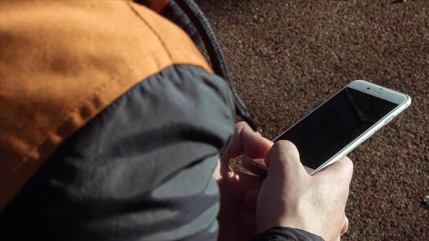 Malezya, 2026'dan itibaren 16 yaş altı çocukların sosyal medya hesabı açmasını yasaklıyor