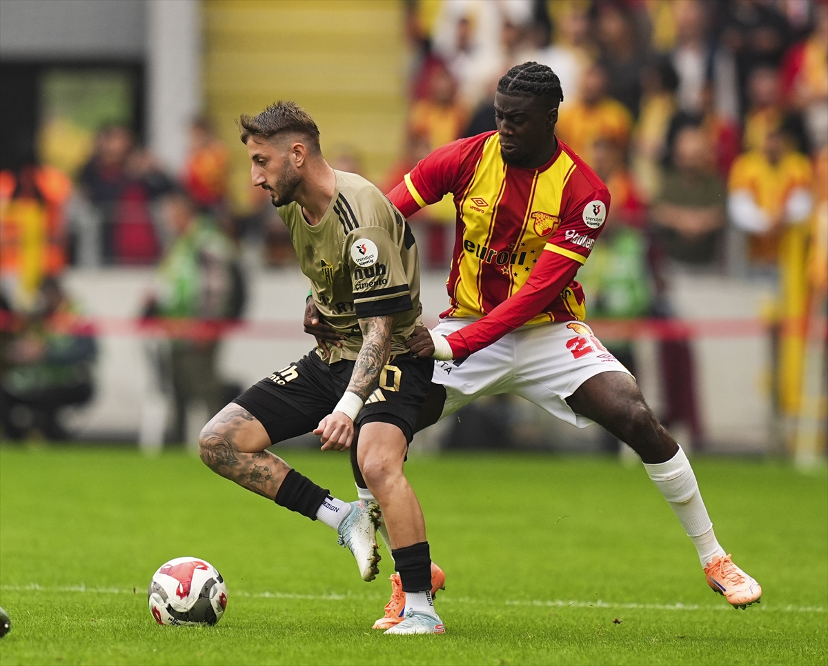 İzmir’de Gol Sesi Çıkmadı Puanlar Paylaşıldı 0-0