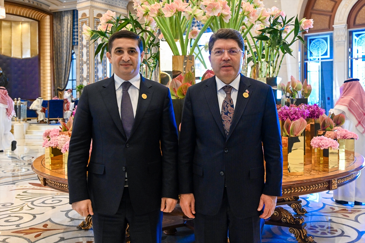 Adalet Bakanı Tunç, Suudi Arabistan'da mevkidaşlarıyla görüşmeler gerçekleştirdi