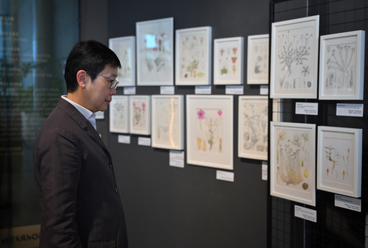 "Resimli Türkiye Florası 17. Cilt" sergisi açıldı