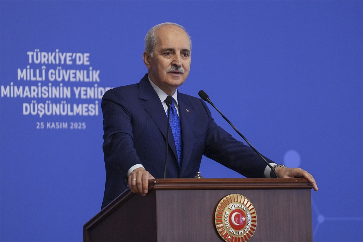 TBMM Başkanı Kurtulmuş "Türkiye'de Milli Güvenlik Mimarisinin Yeniden Düşünülmesi" programında konuştu: