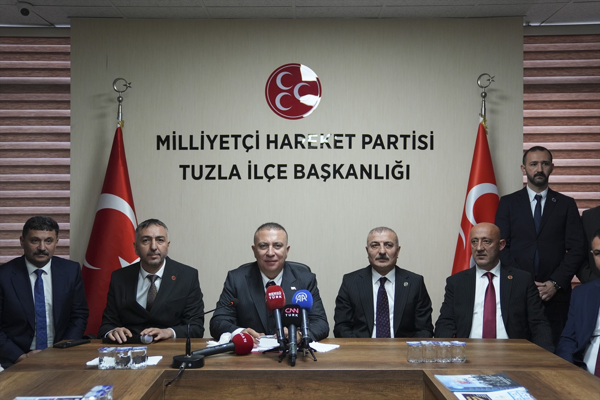 Yeni yüzyıla Türk mührü vurulsun istiyoruz.