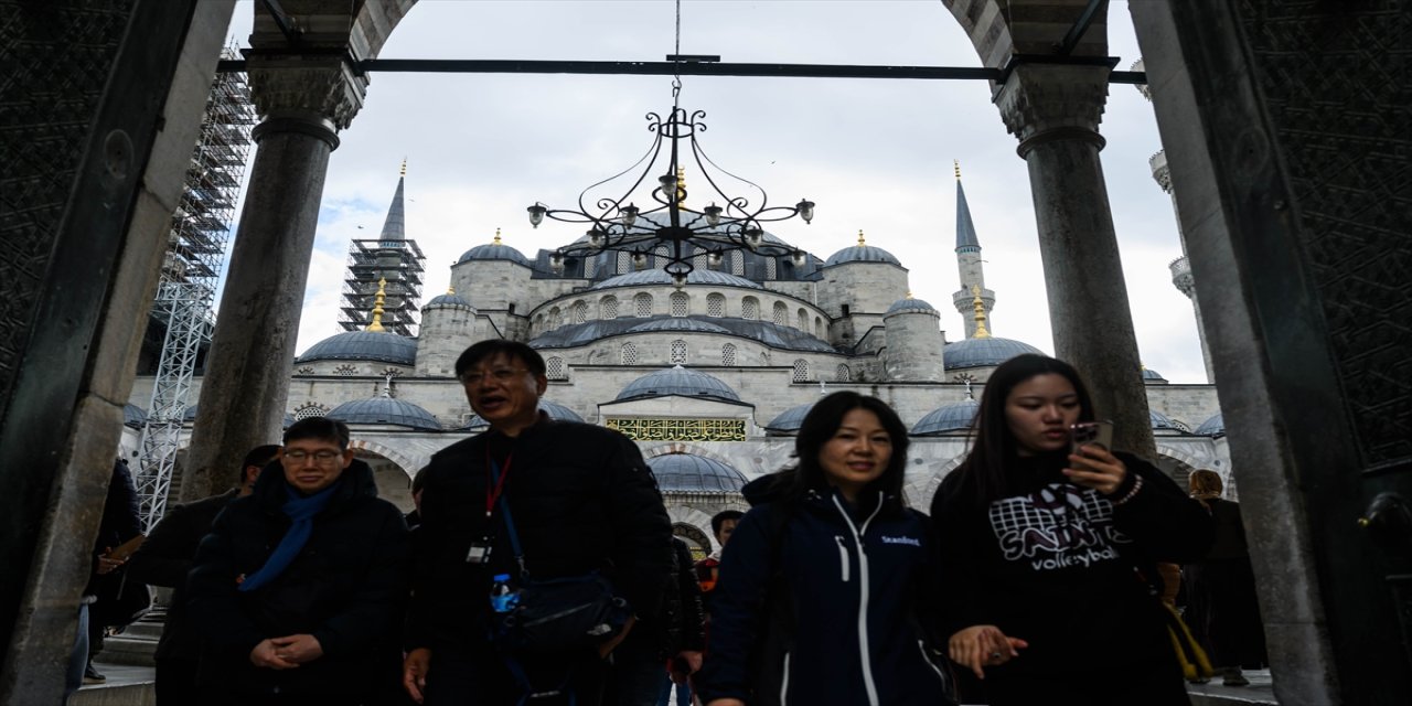 Papa 14. Leo’nun İstanbul ziyaretinde ibadethanelerde hazırlıklar ve güvenlik önlemleri artırıldı