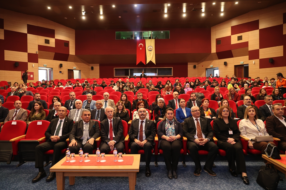 Edirne'de 4. Uluslararası Osmanlı İzleri Sempozyumu başladı