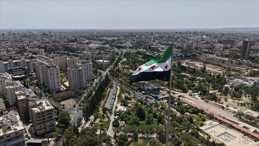 Suriye'de merkezi yönetim arayışı: Zorluklar ve fırsatlar