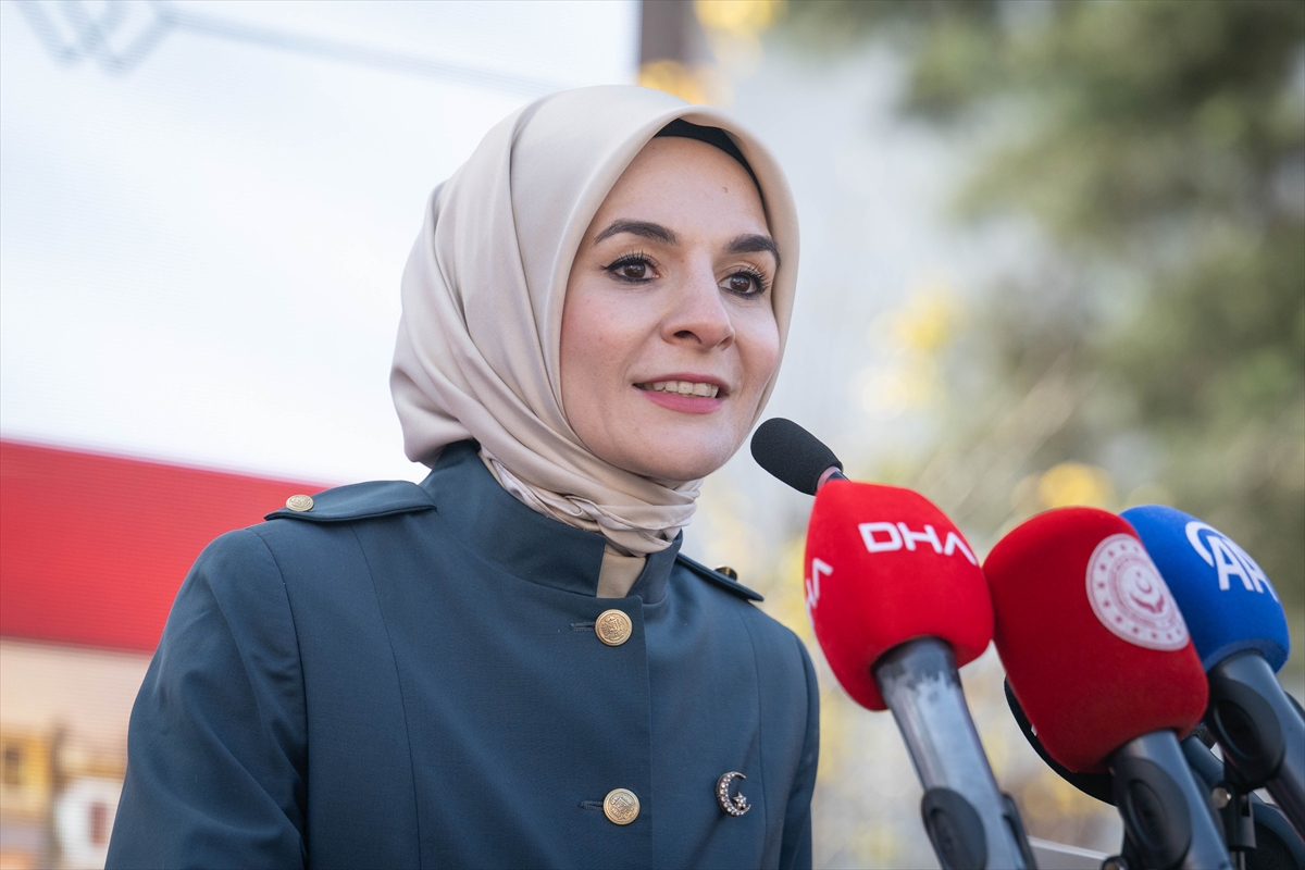 Bakan Göktaş, Nallıhan'da toplu açılış töreninde konuştu