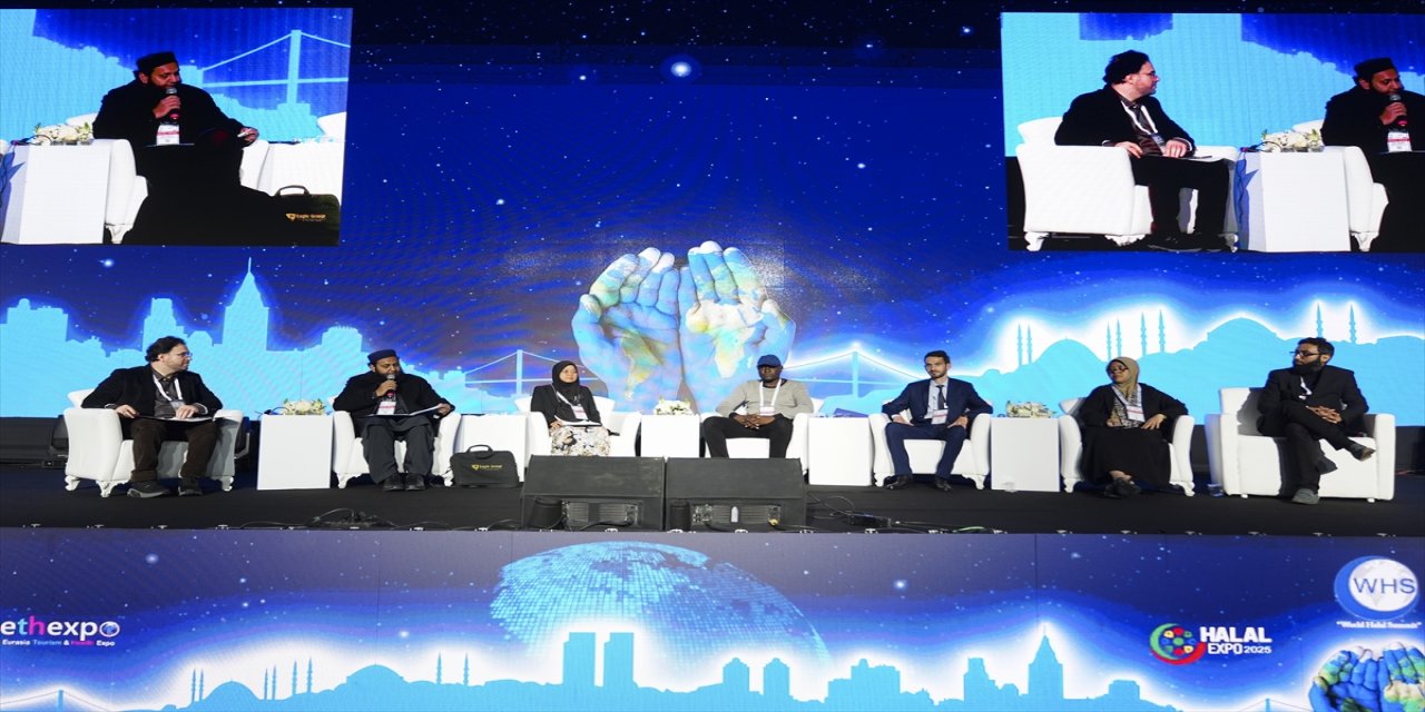 11. Dünya Helal Zirvesi’nde Küresel Helal Ekonomisi ve İslami Finans Konuları Masaya Yatırıldı
