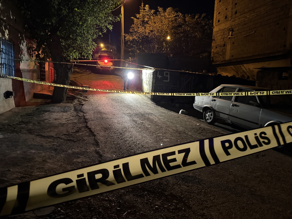 Kahramanmaraş'ta bir kişi tartıştığı amcasını silahla yaraladı