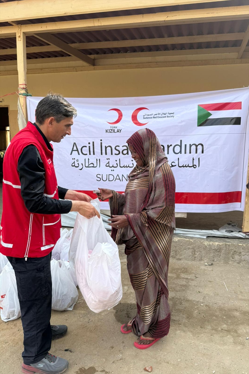 Türk Kızılay, Sudan'da 1000 battaniye dağıttı
