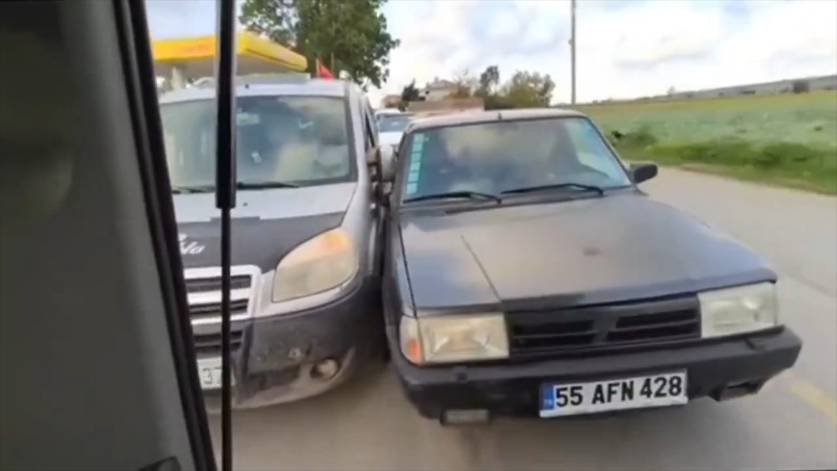 Samsun'da trafiği tehlikeye düşüren sürücüye 15 bin 406 lira ceza