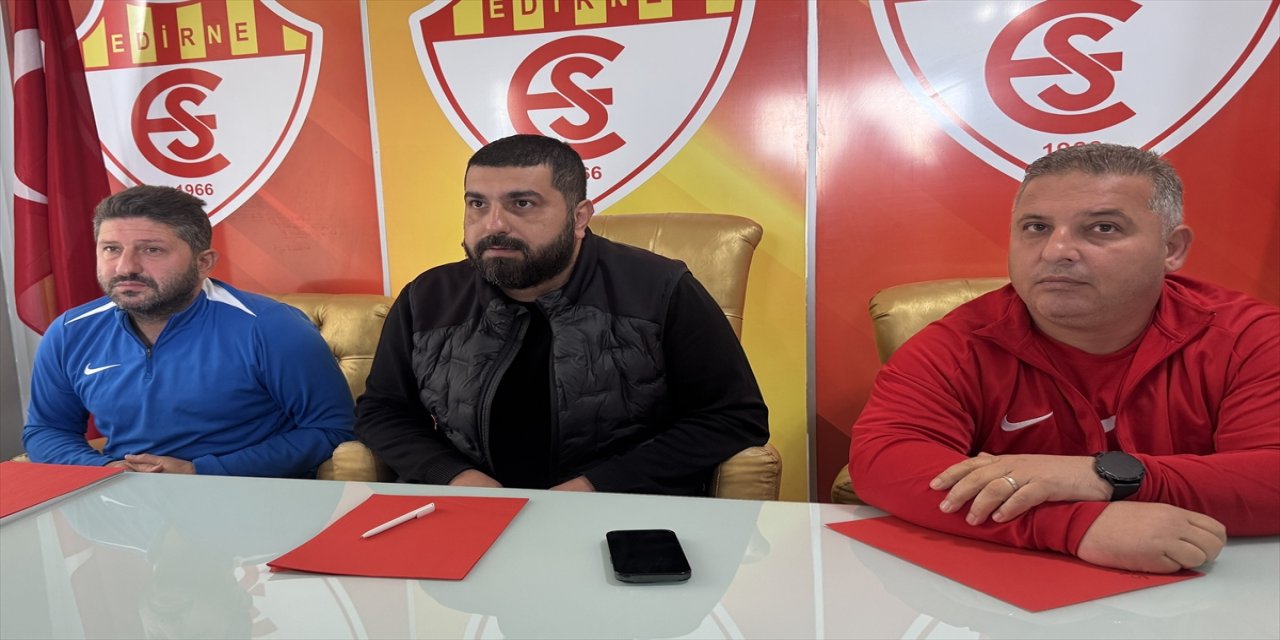 Edirnespor, bahis cezası alan 10 futbolcusunun ardından kadrosunu güçlendirmek için transfer çalışmalarına başladı
