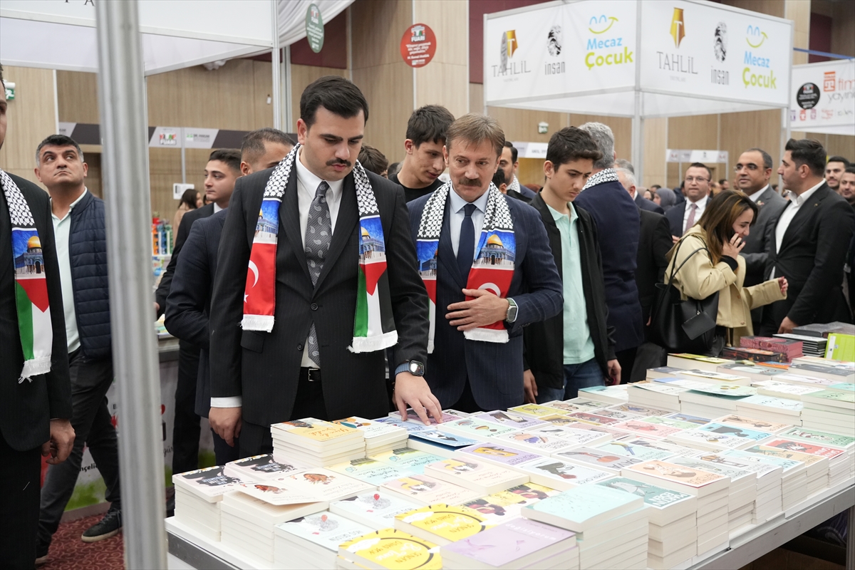 Bahçelievler 4. Ulusal Kitap Fuarı açıldı