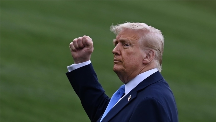 Trump, Venezuela ve çevresindeki hava sahasının kapatılacağını açıkladı